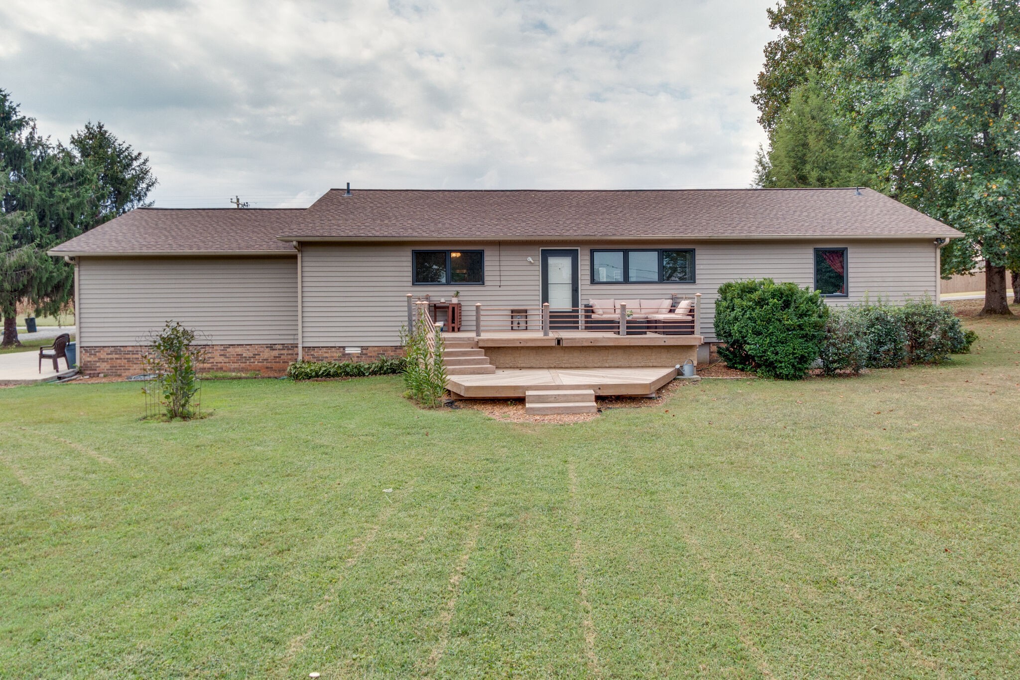 318 Woodland Dr