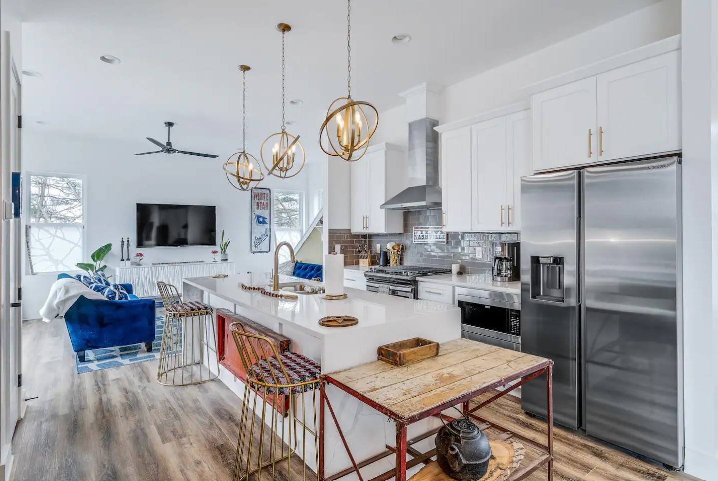 556 Rosedale Ave Unit: 5