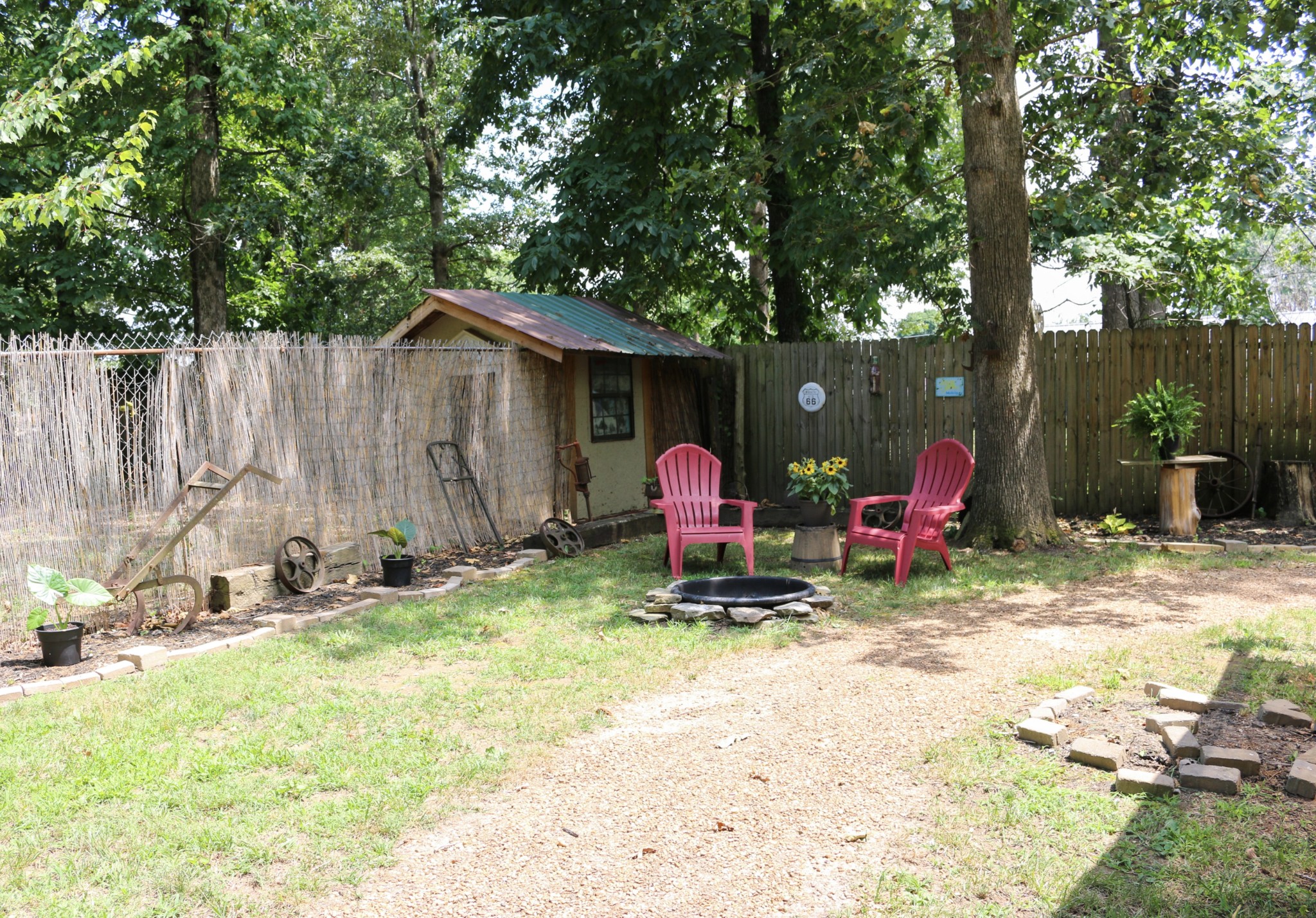 281 Myers Rd