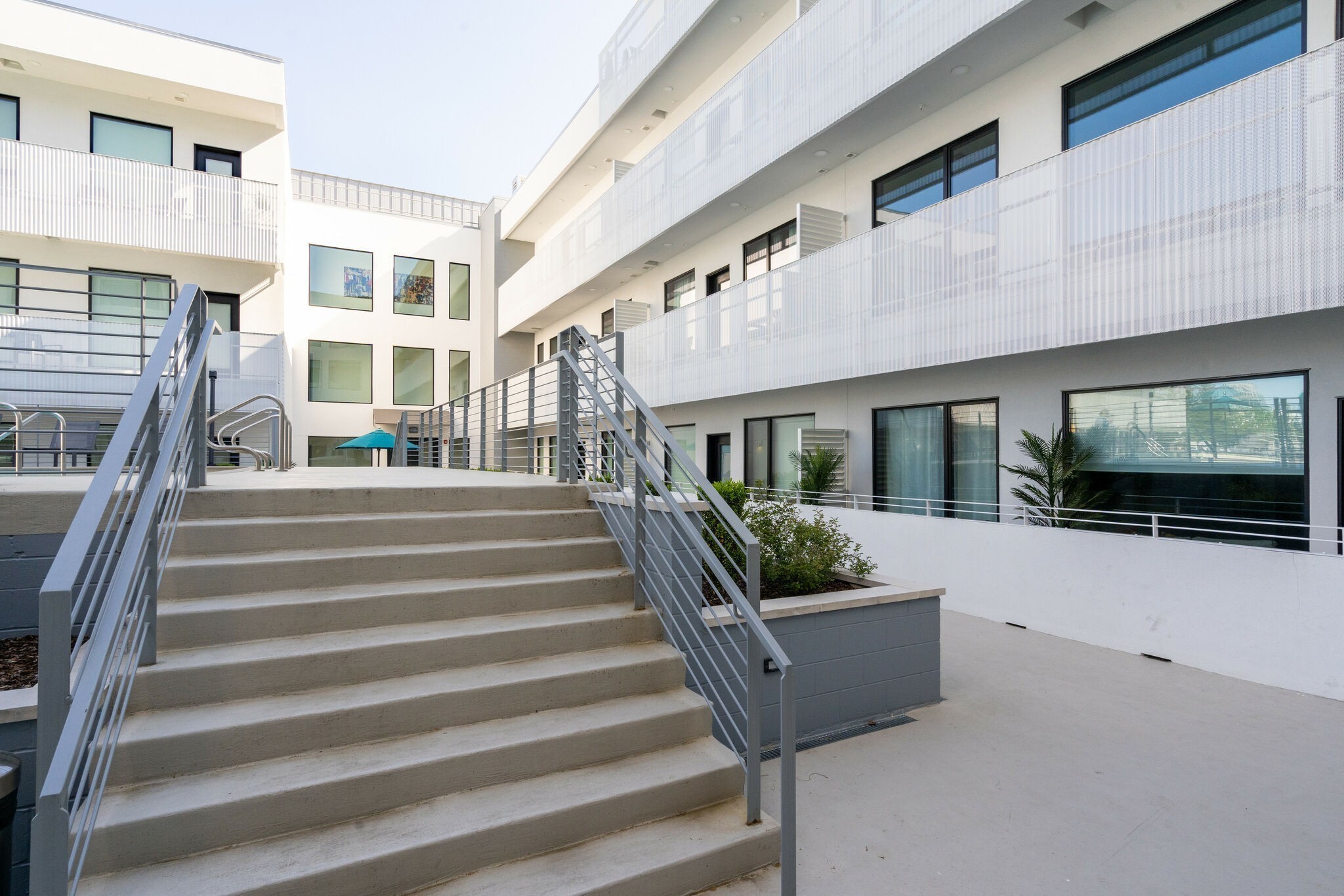 920 South St Unit: 323