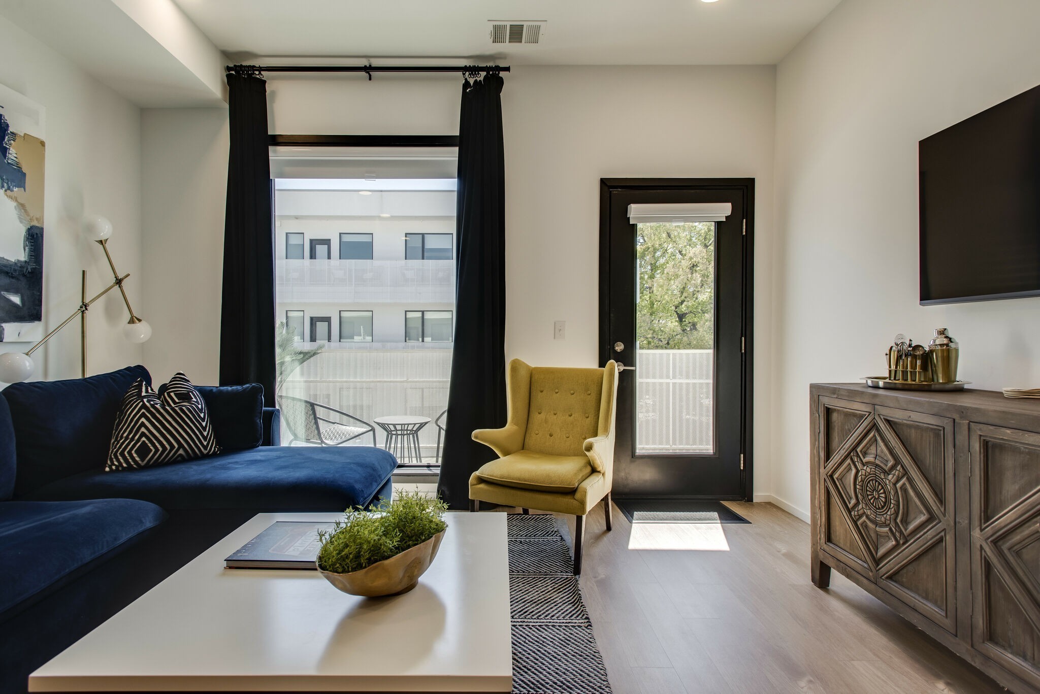 920 South St Unit: 323
