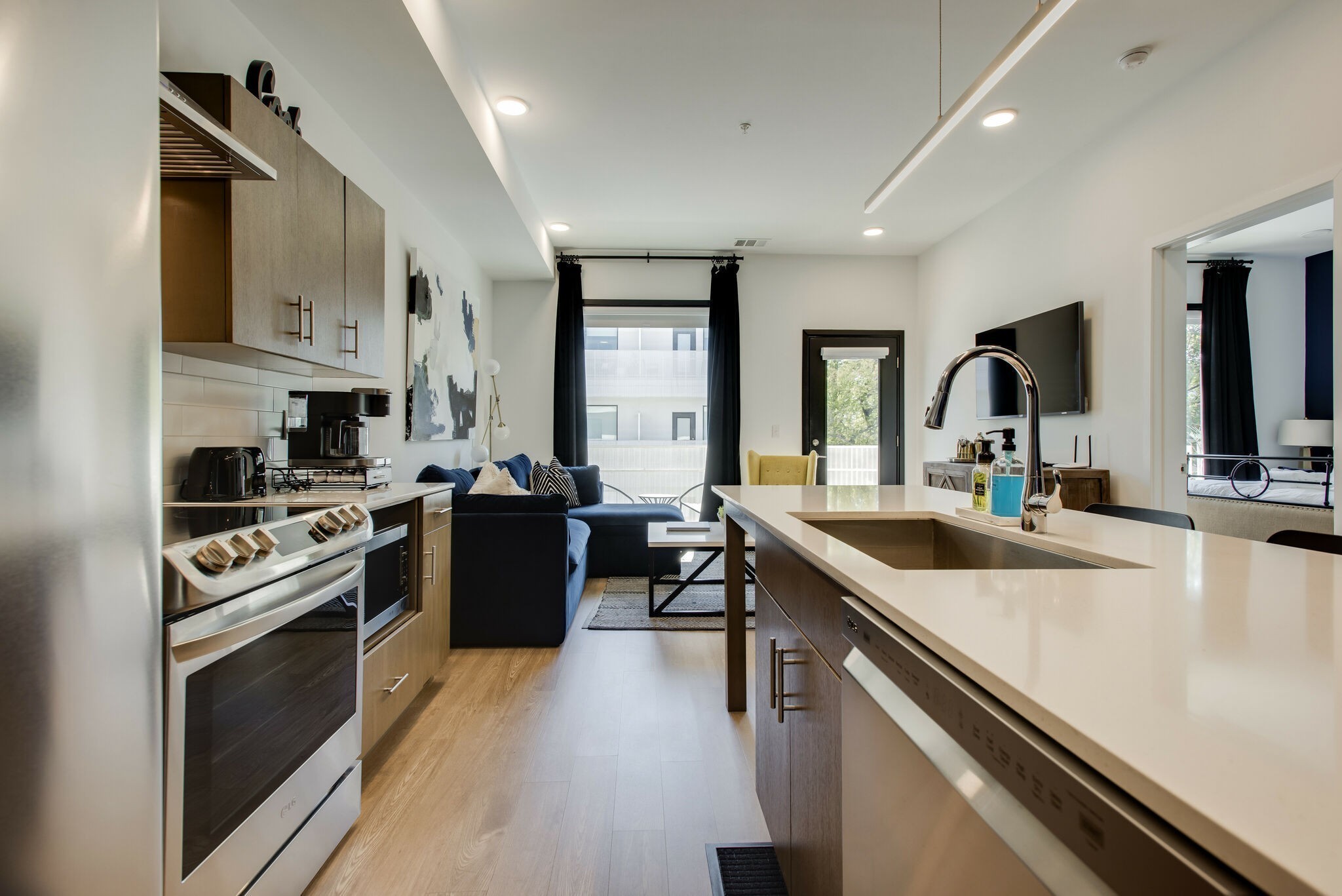 920 South St Unit: 323