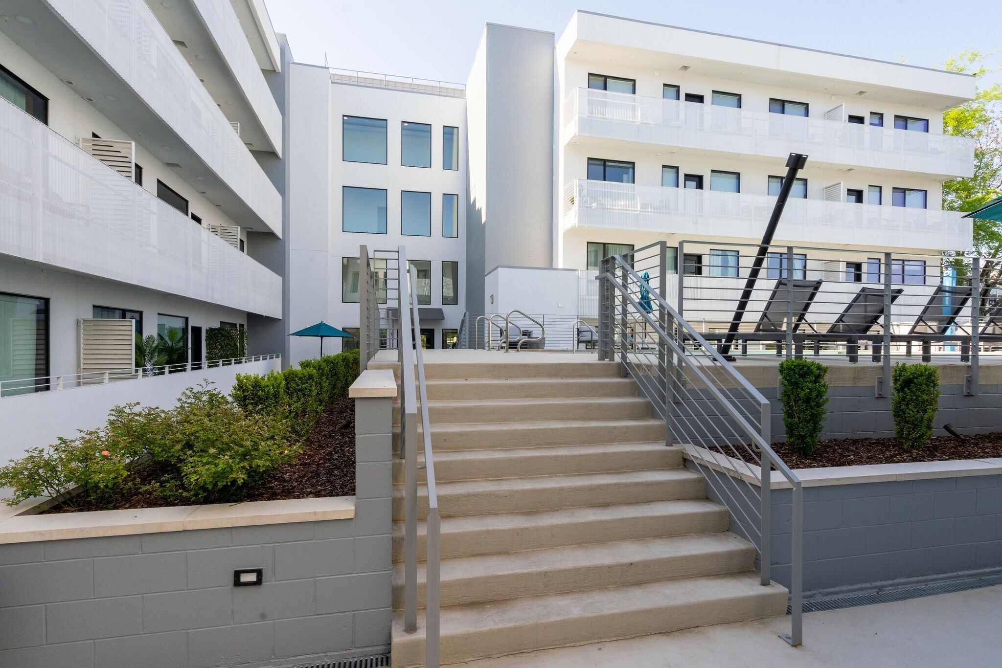920 South St Unit: 323