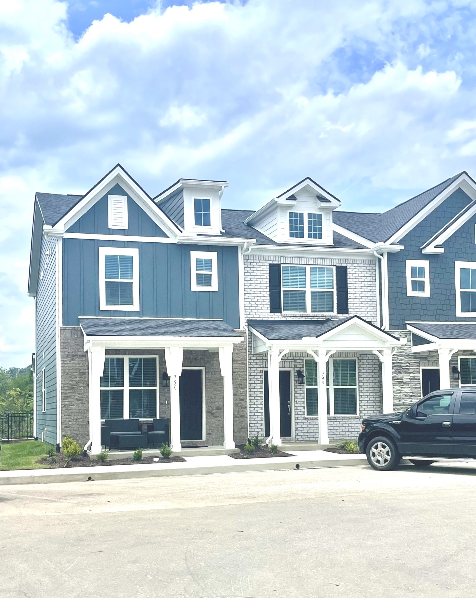 615 Old Hickory Blvd Unit: 749