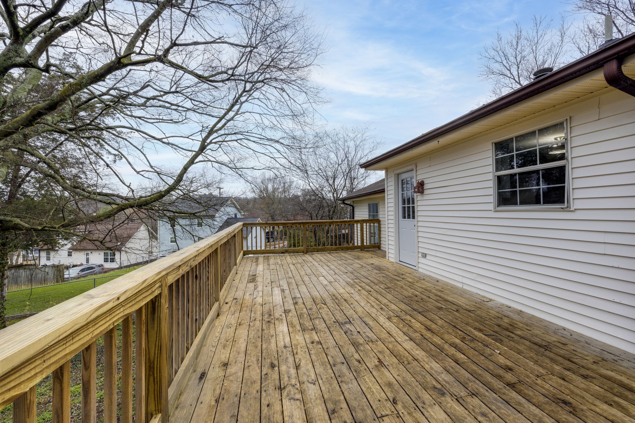 604 Ashlawn Ct