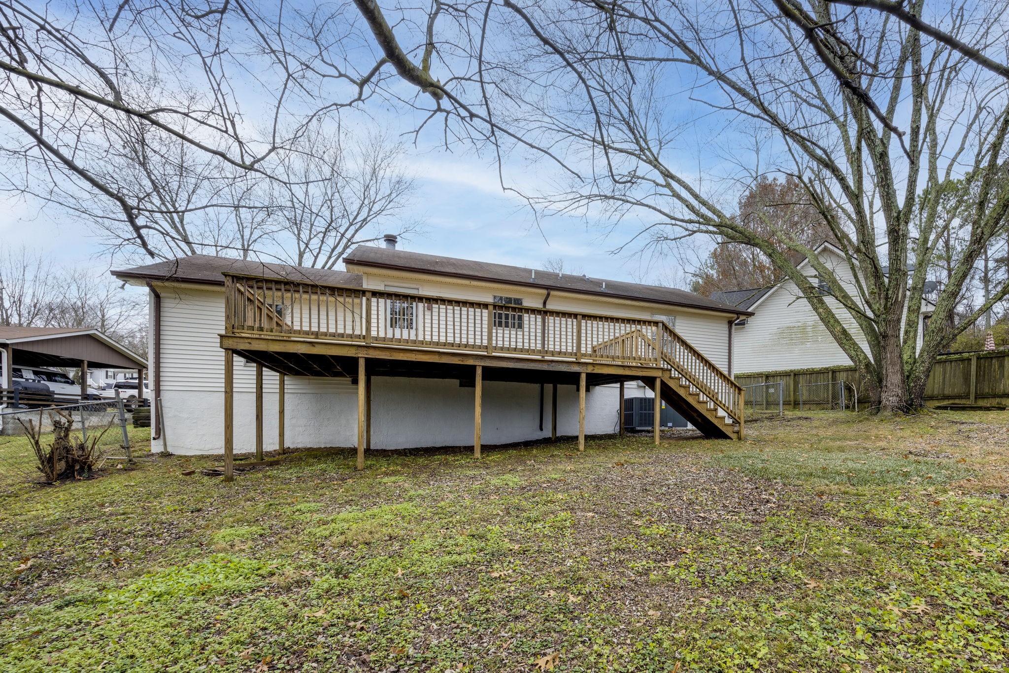 604 Ashlawn Ct