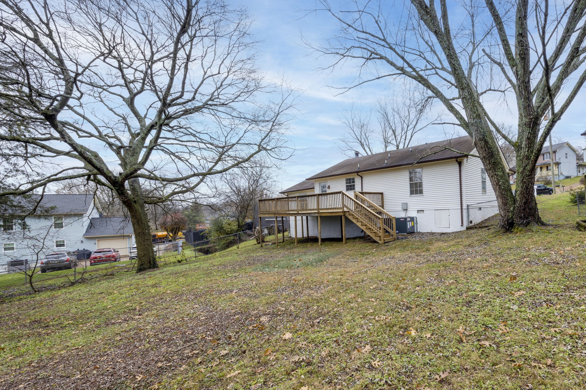 604 Ashlawn Ct