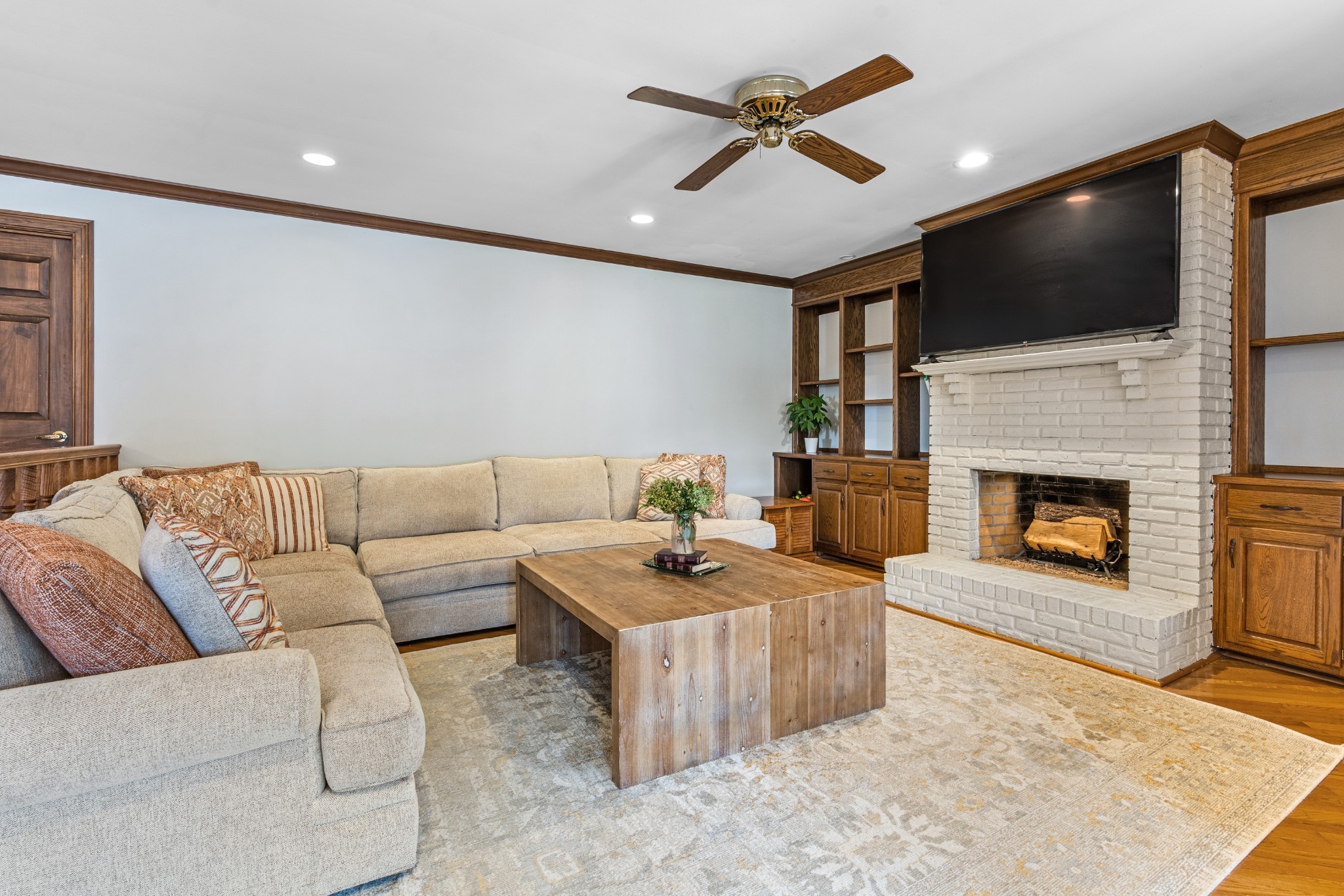 53 Waters Edge Drive
