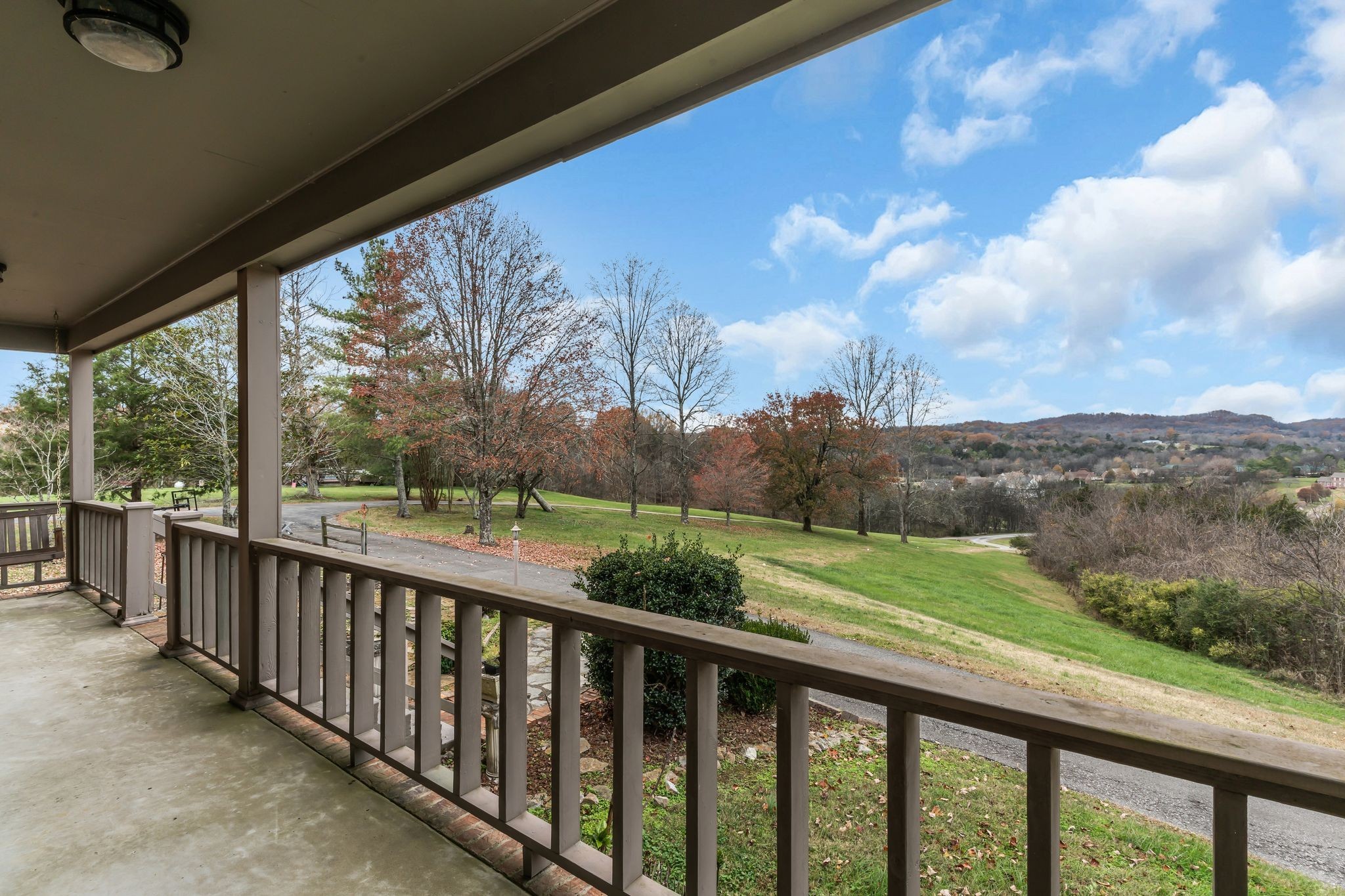 833 Long Hollow Pike