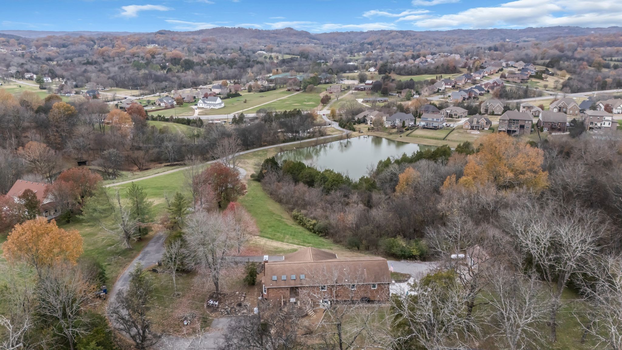 833 Long Hollow Pike