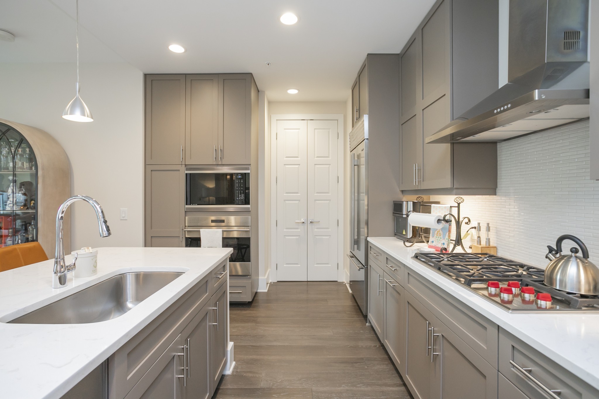20 Rutledge St Unit: 104