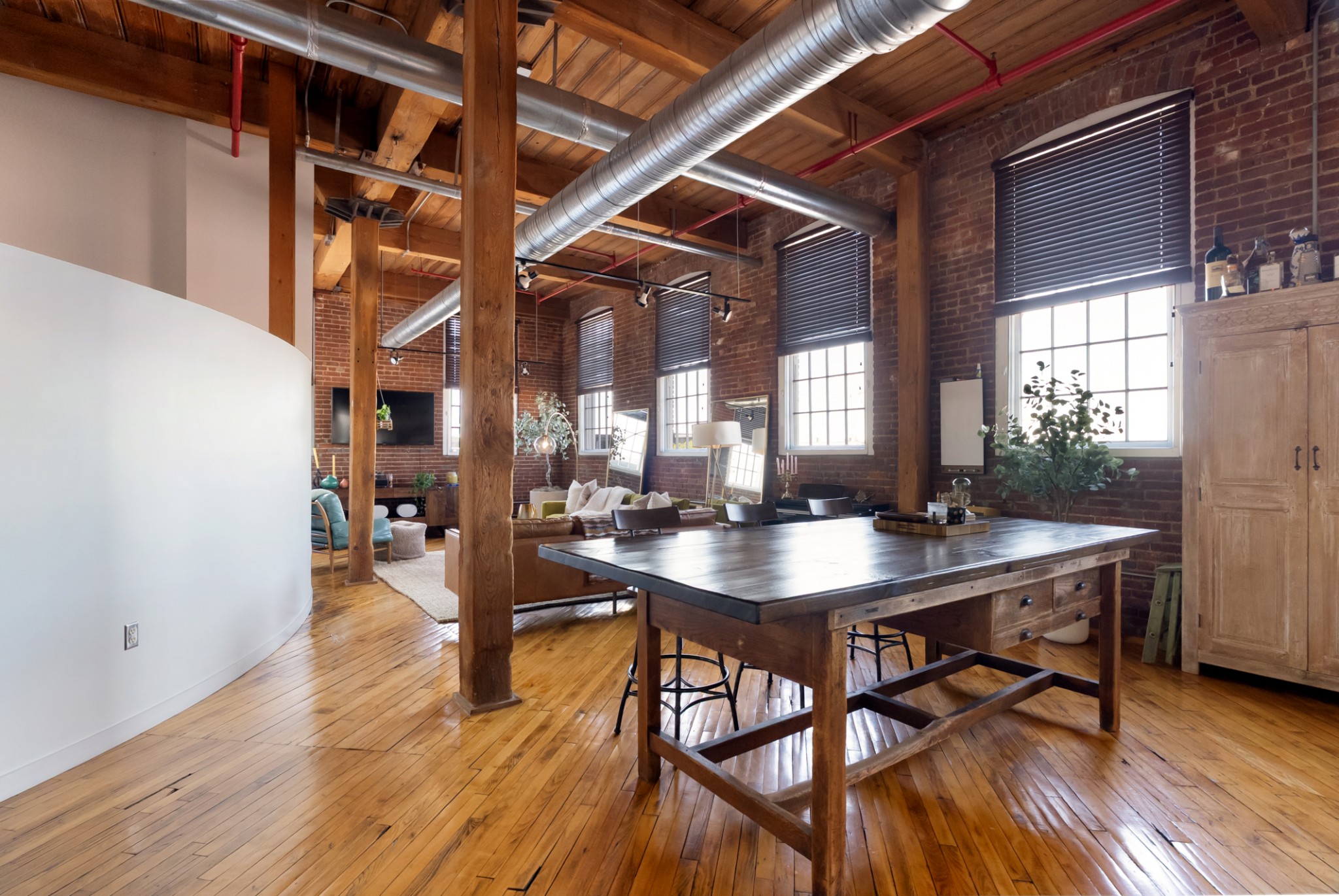 1400 Rosa L Parks Blvd Unit: 318