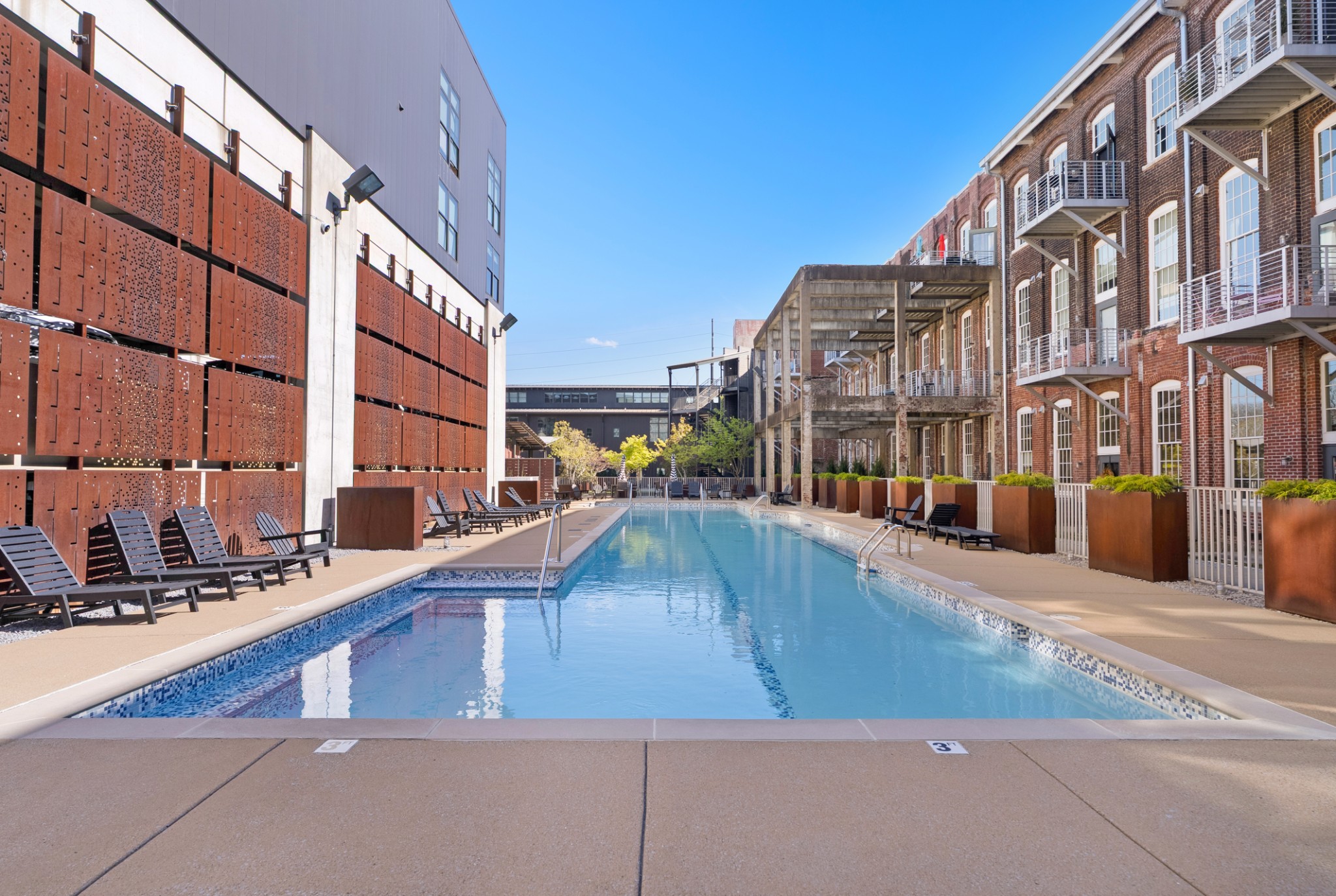 1400 Rosa L Parks Blvd Unit: 318