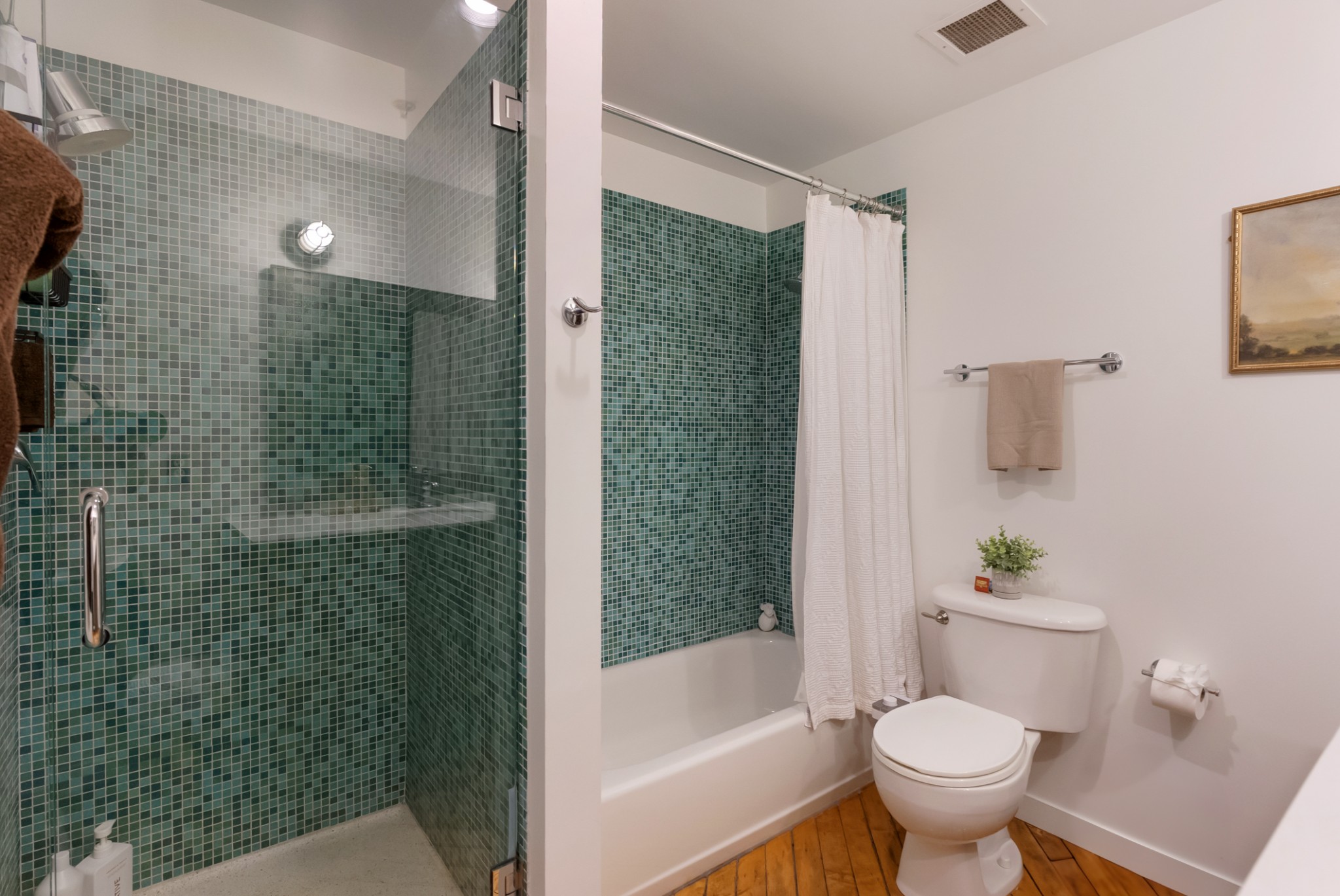 1400 Rosa L Parks Blvd Unit: 318