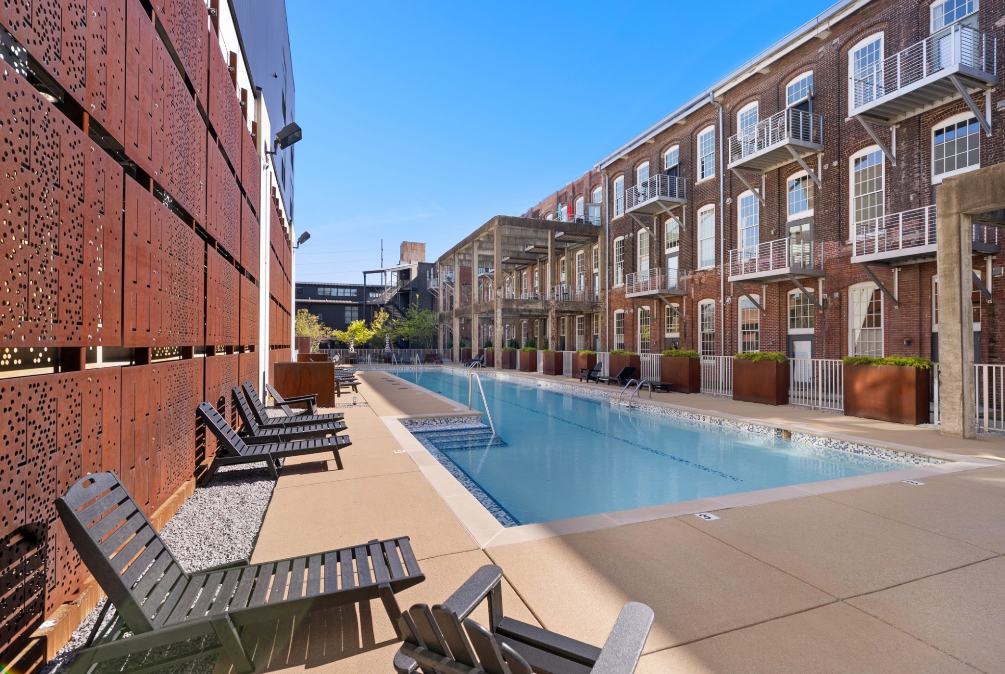 1400 Rosa L Parks Blvd Unit: 318