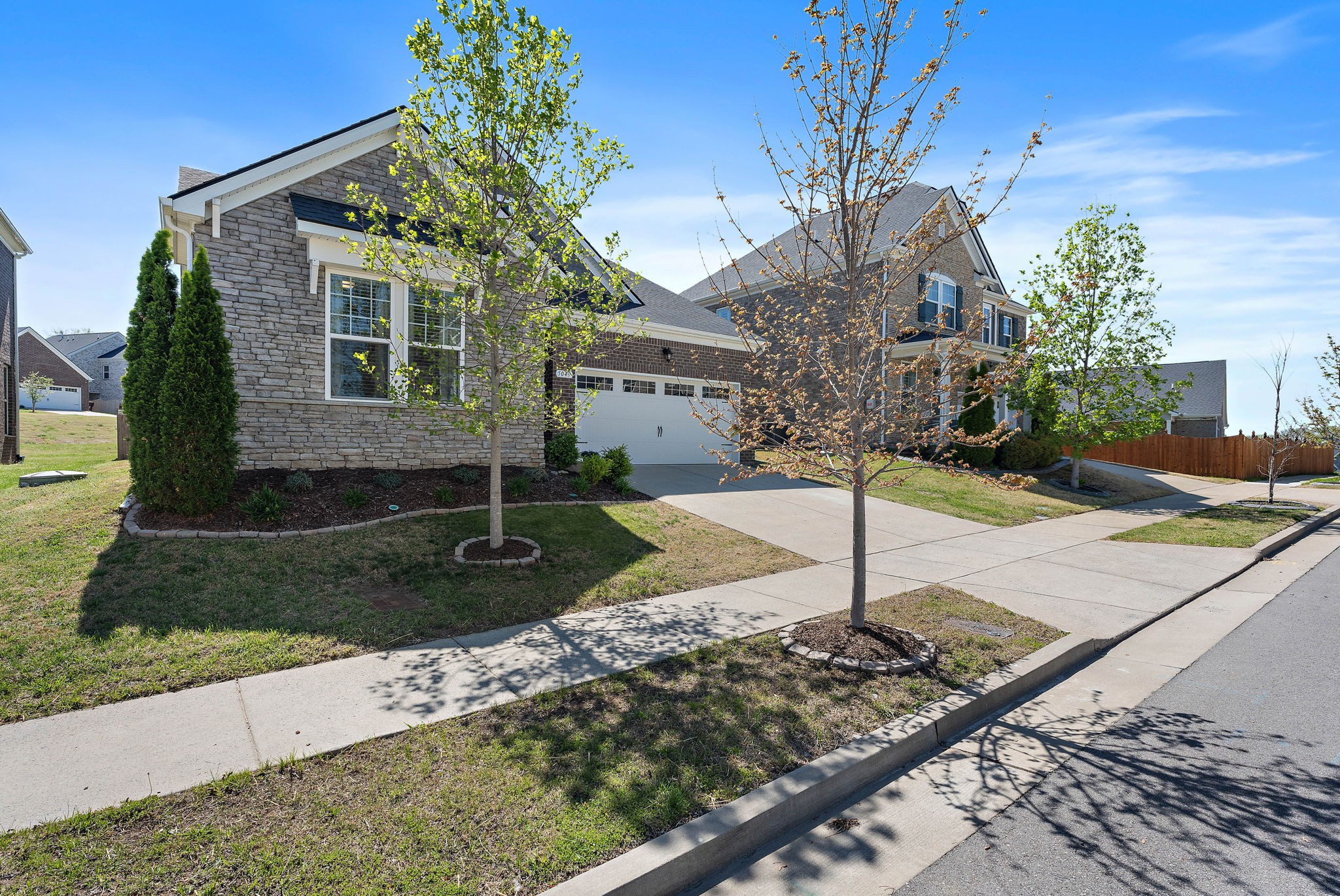 5049 Sunflower Ln