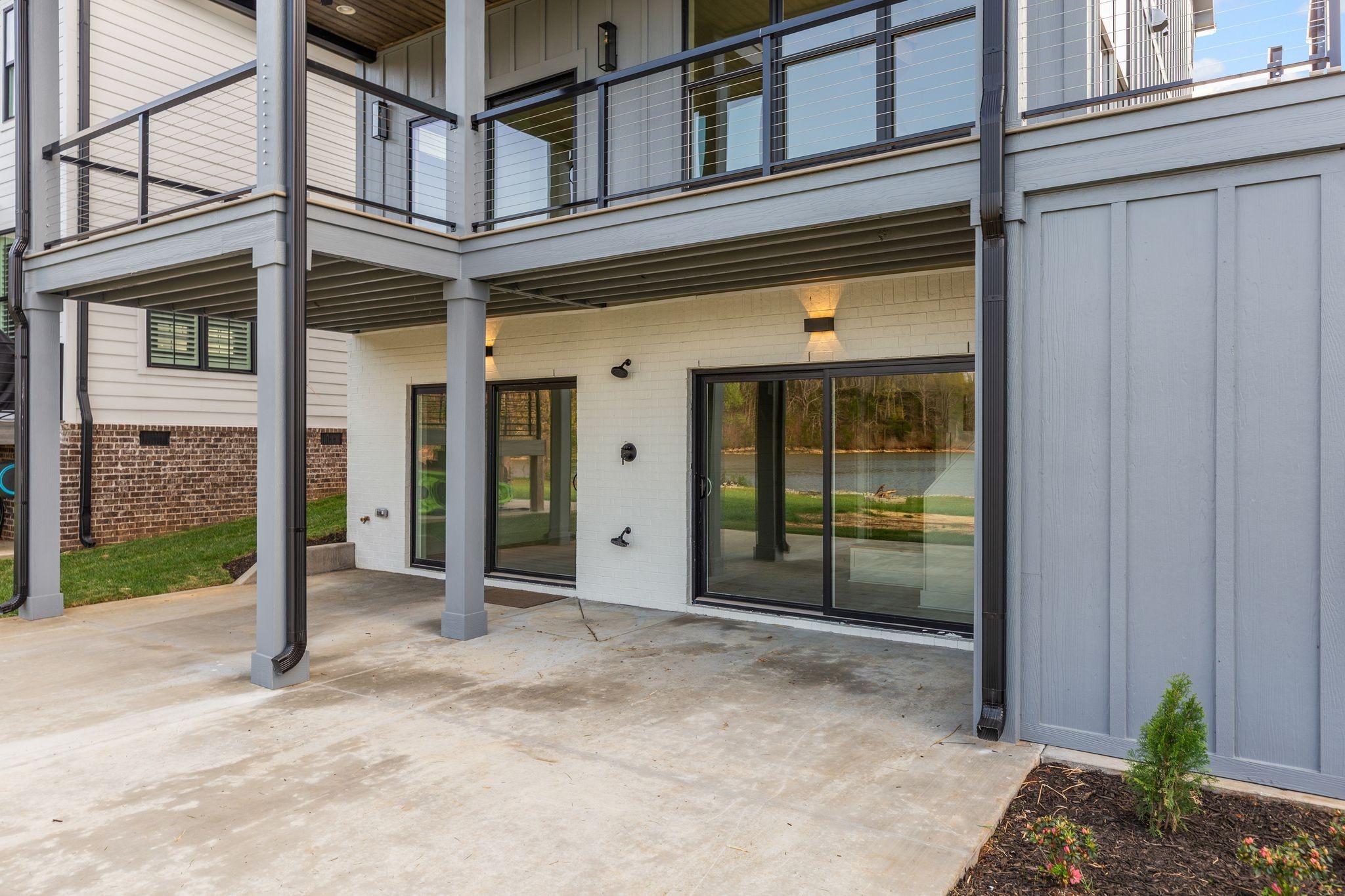74 Barefoot Way