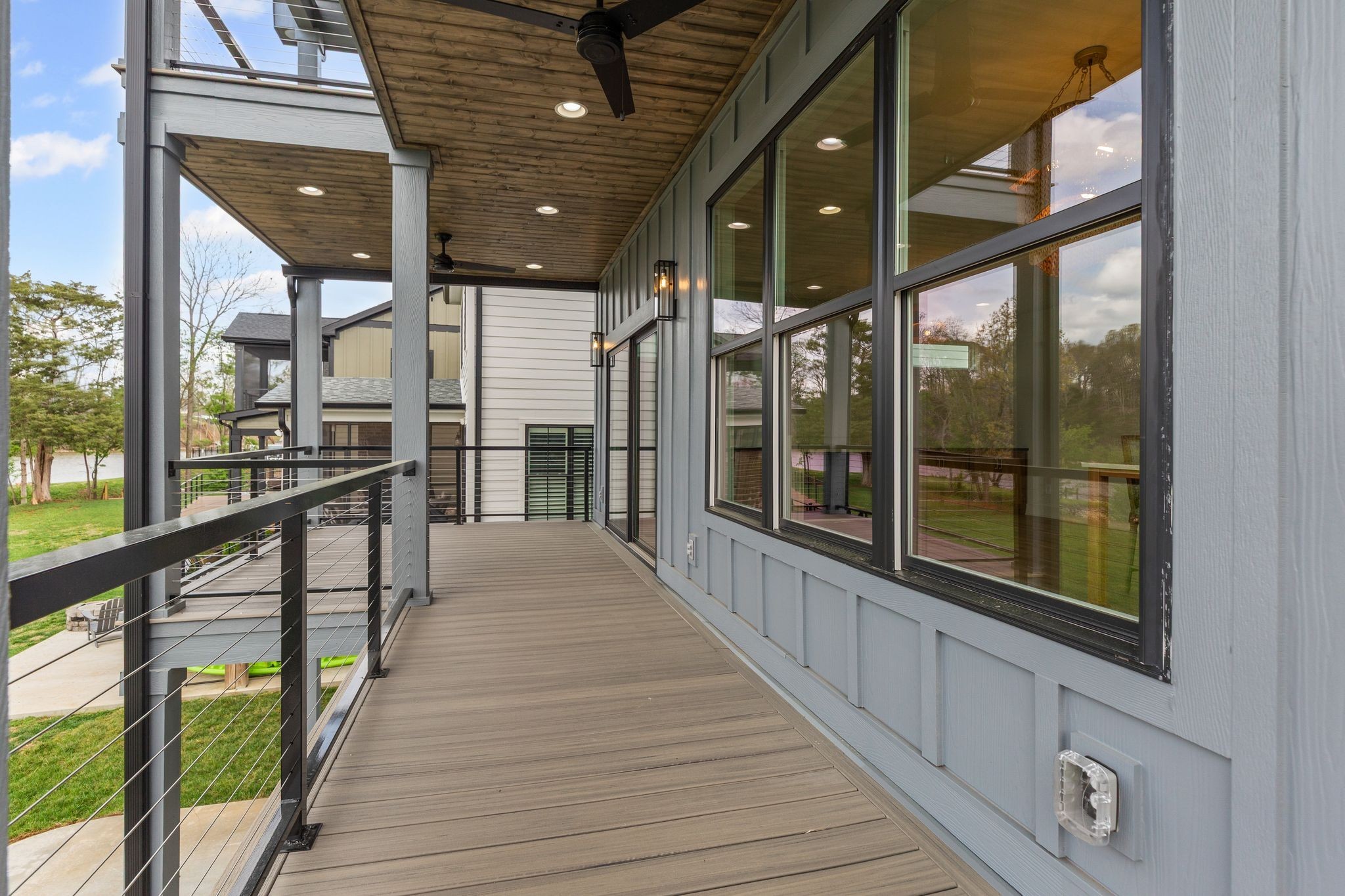 74 Barefoot Way