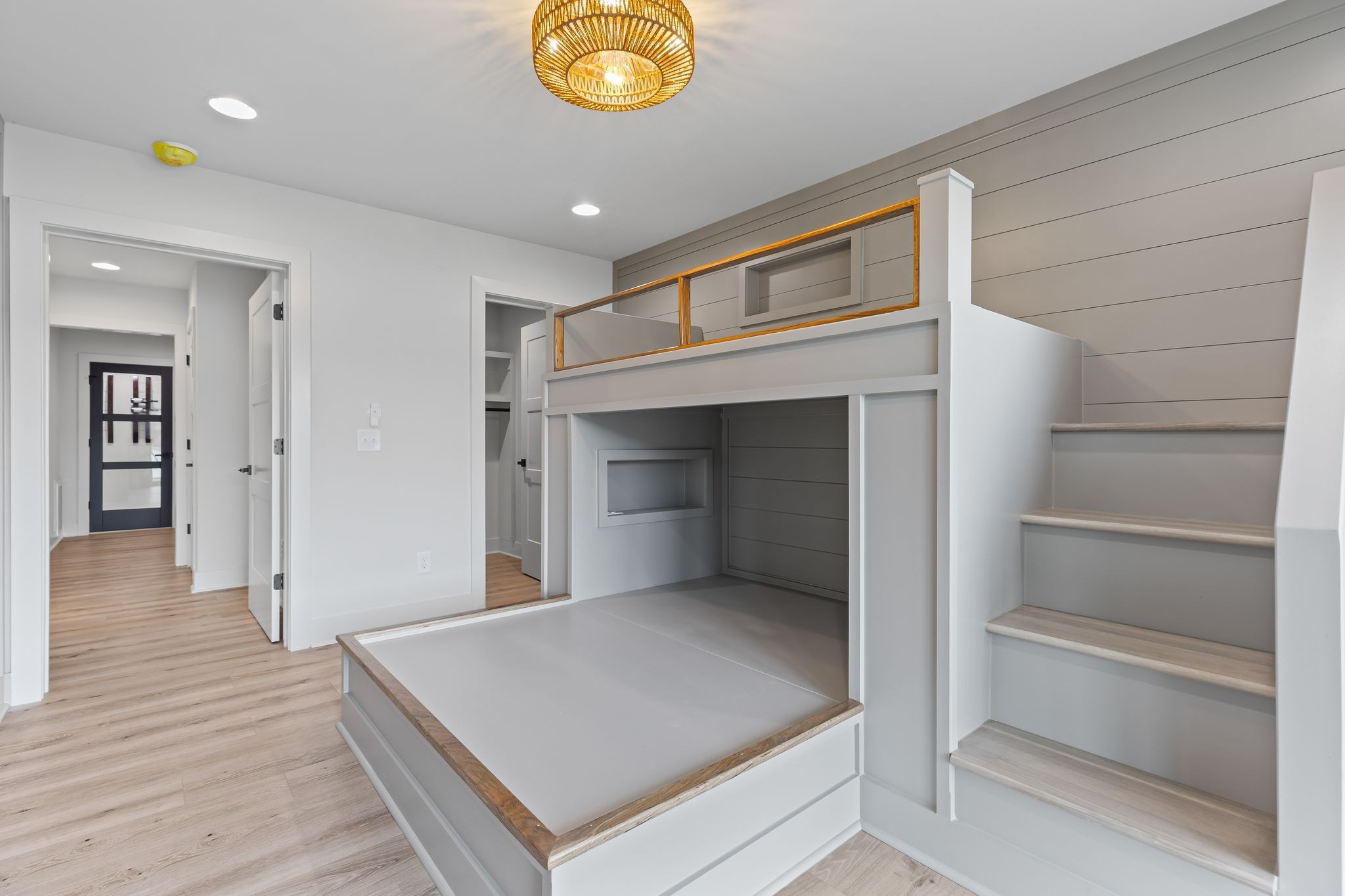 74 Barefoot Way