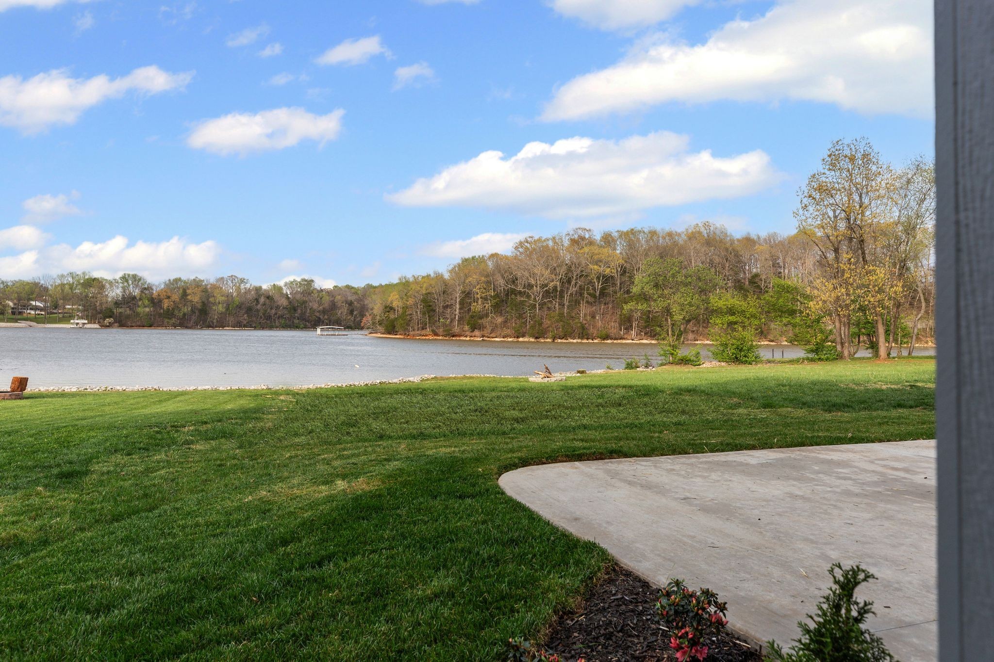 74 Barefoot Way