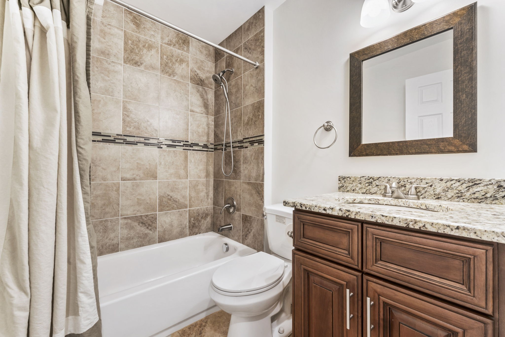 2909 Windemere Ct