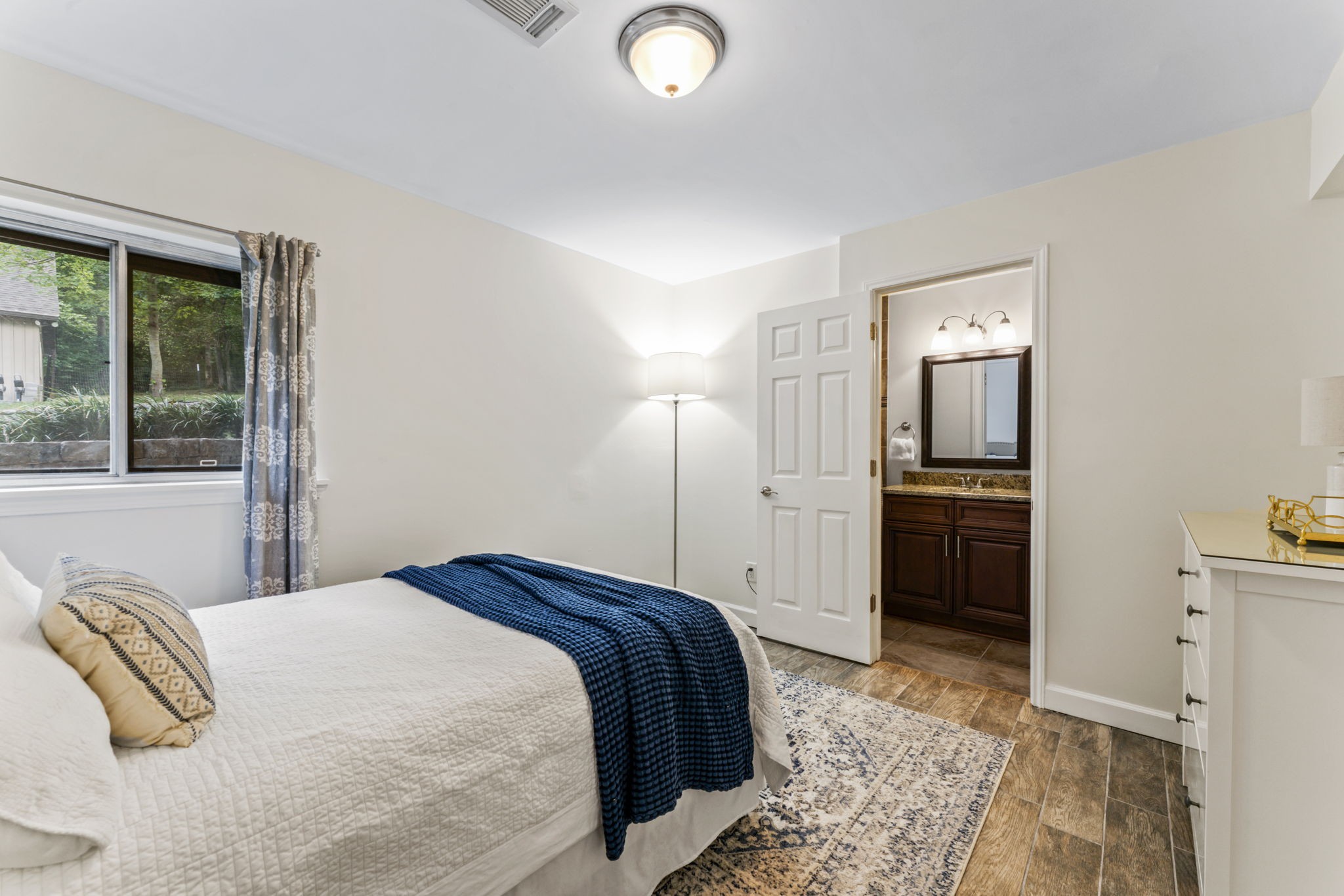 2909 Windemere Ct