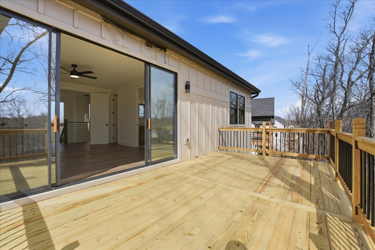 799 Summit Oaks Court