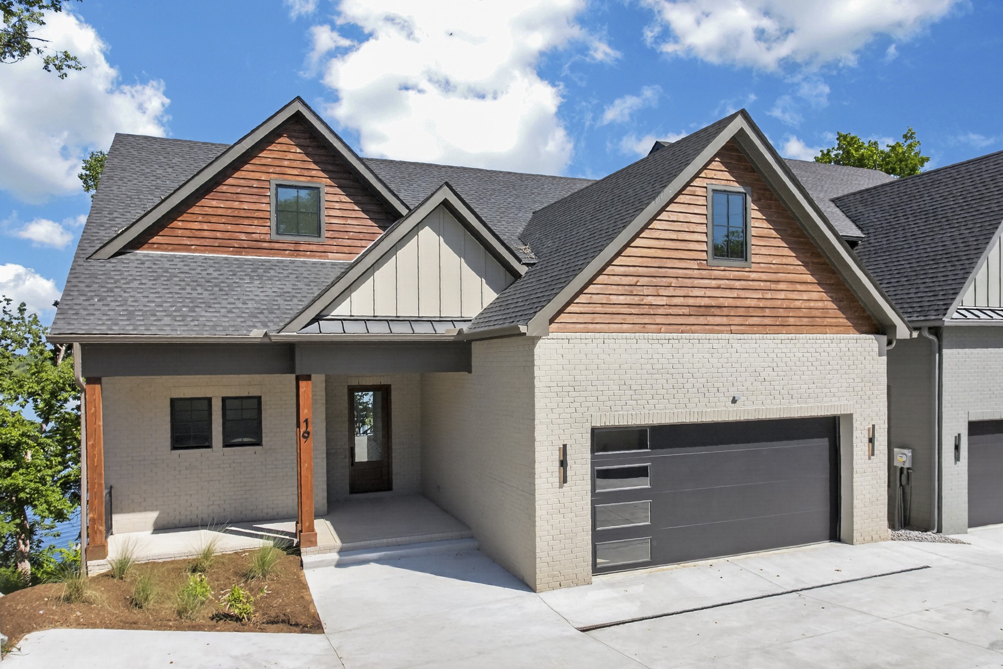 19 Jones Cir