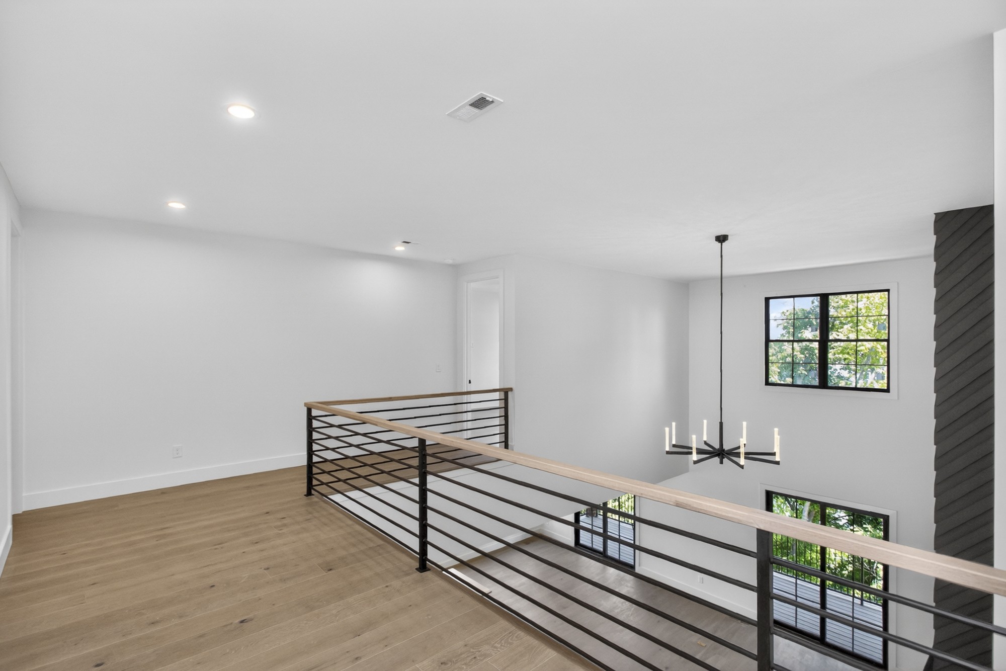 19 Jones Cir