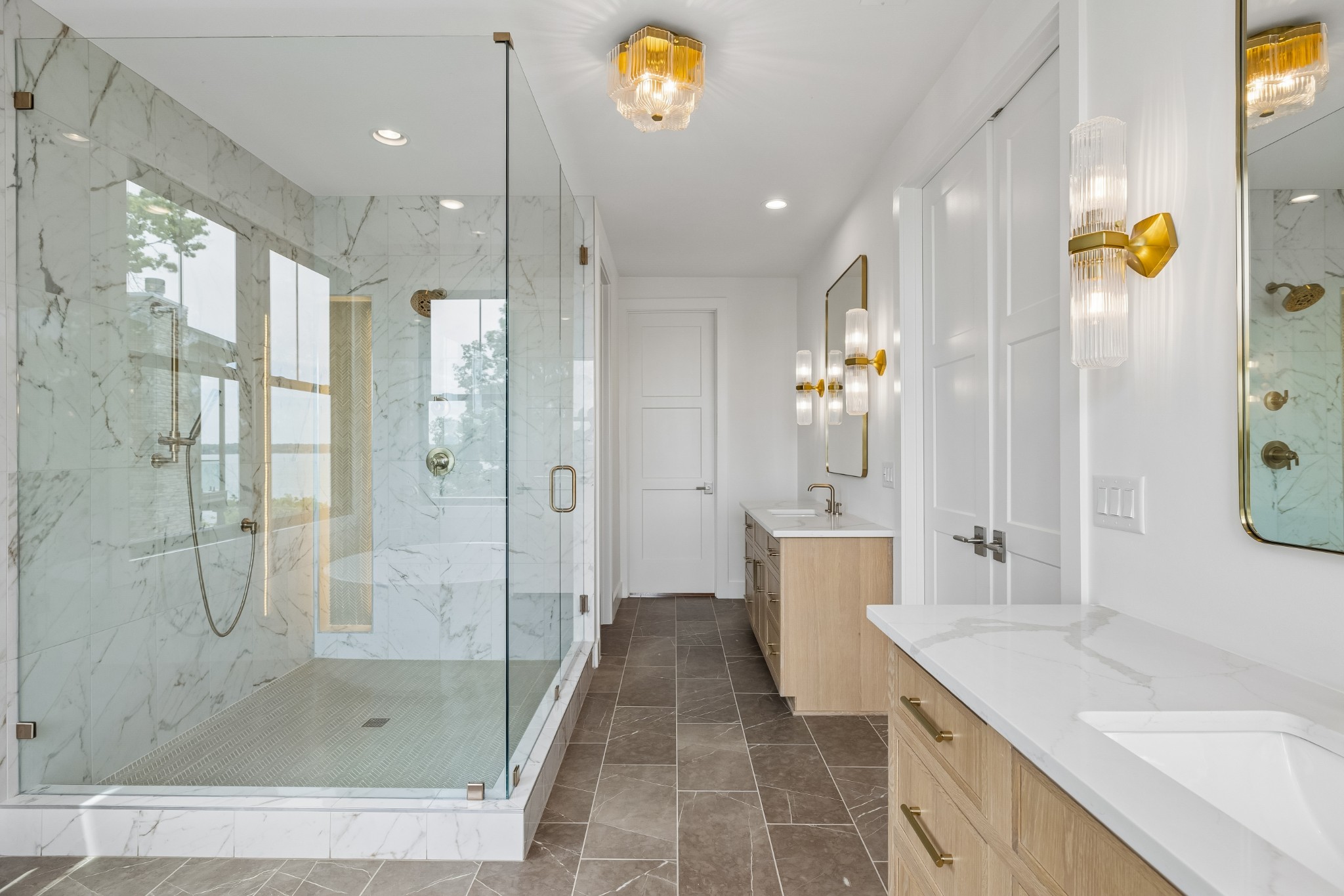 17 Jones Cir