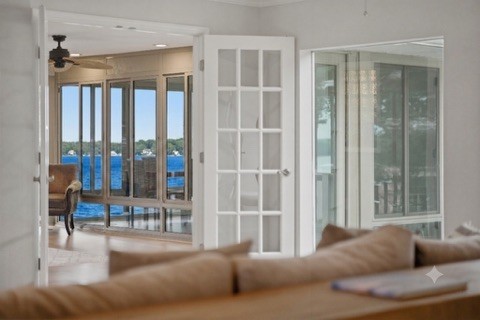 389 Green Harbor Rd