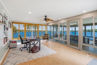 389 Green Harbor Rd
