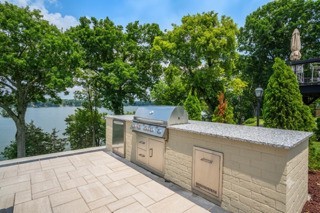 389 Green Harbor Rd