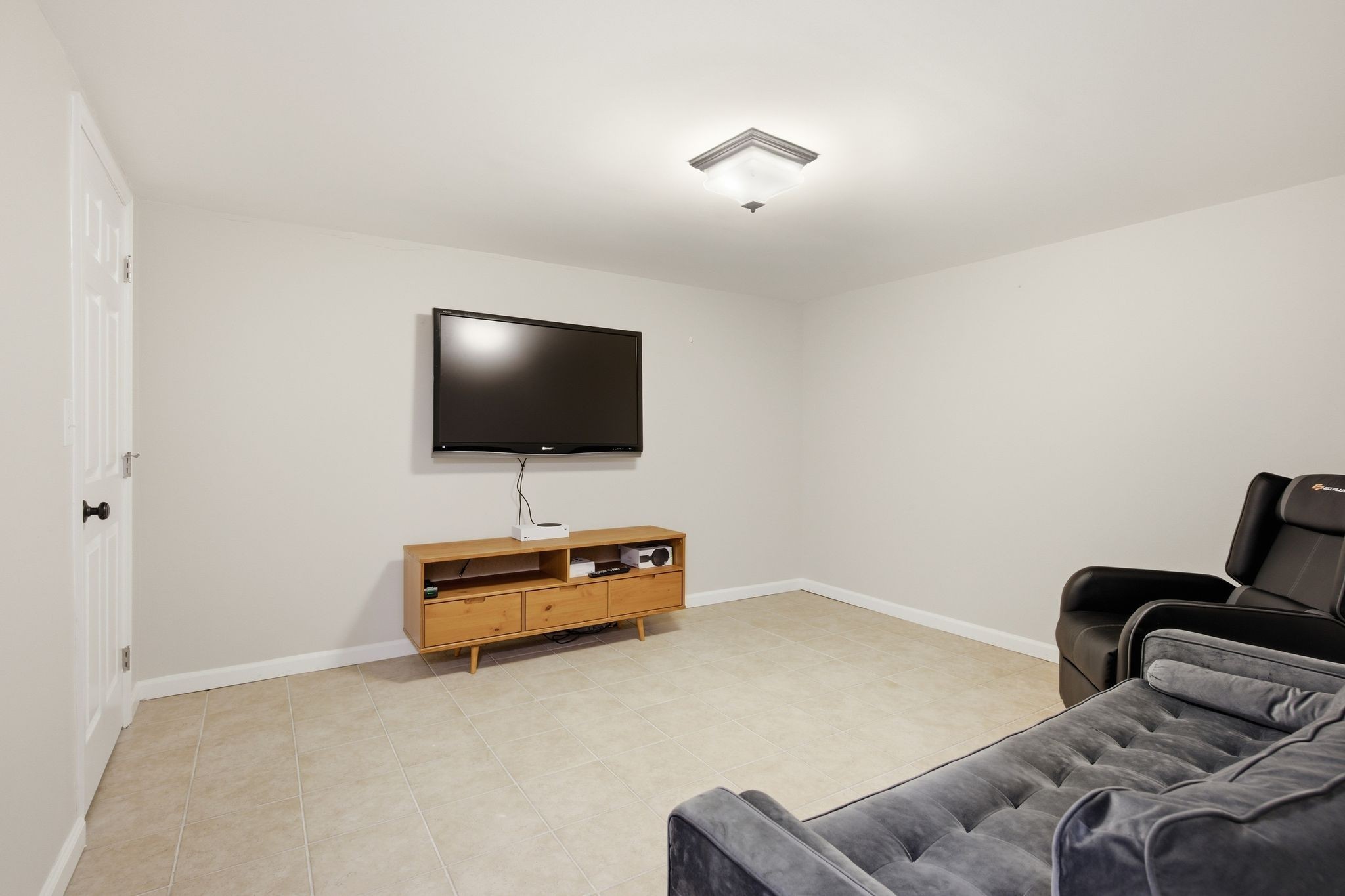 389 Green Harbor Rd