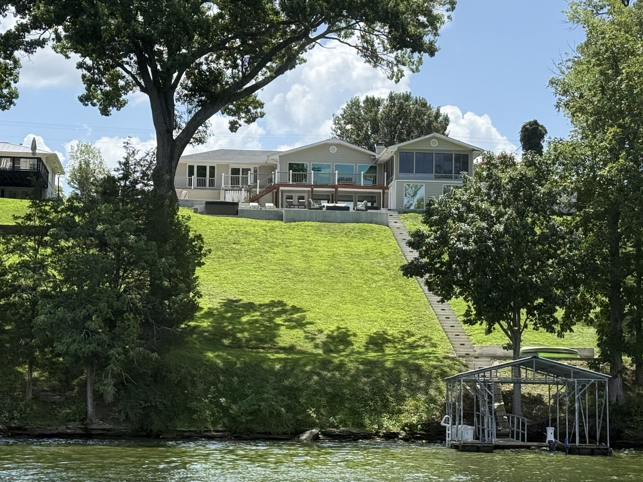 389 Green Harbor Rd