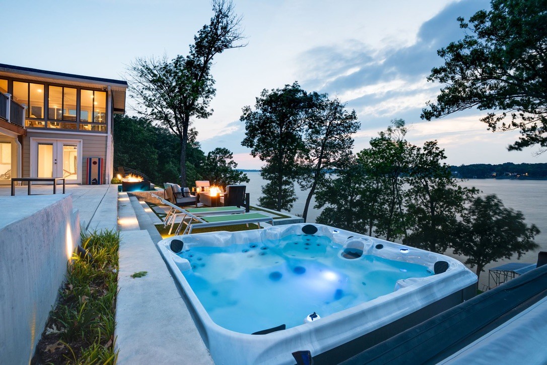 389 Green Harbor Rd