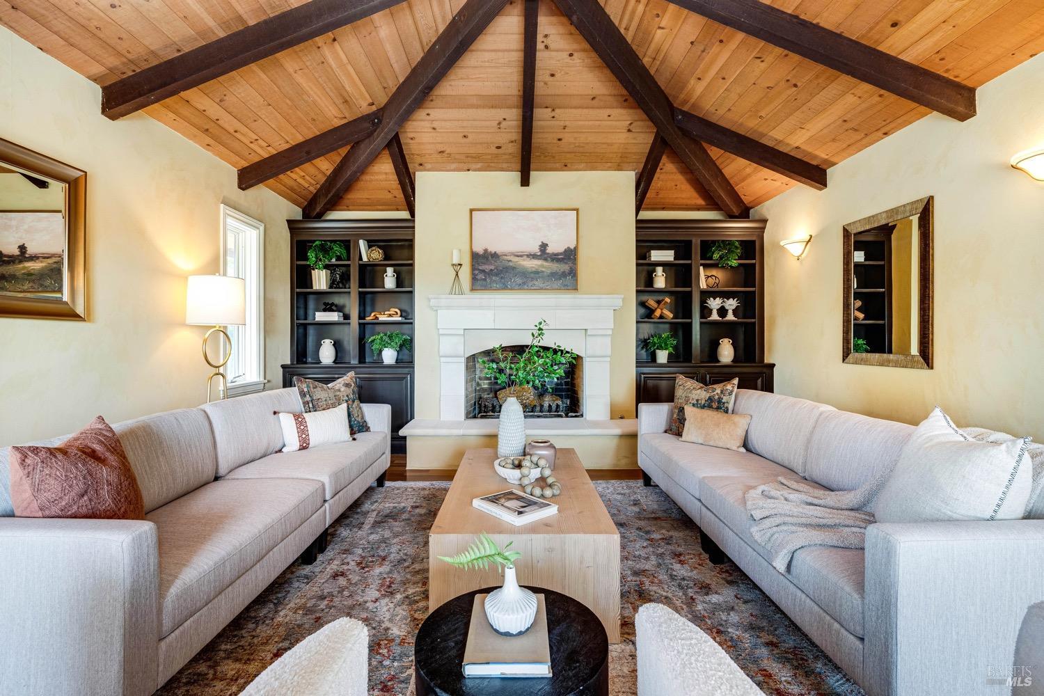 14 Maui Way