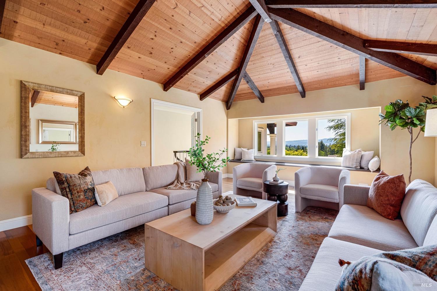 14 Maui Way