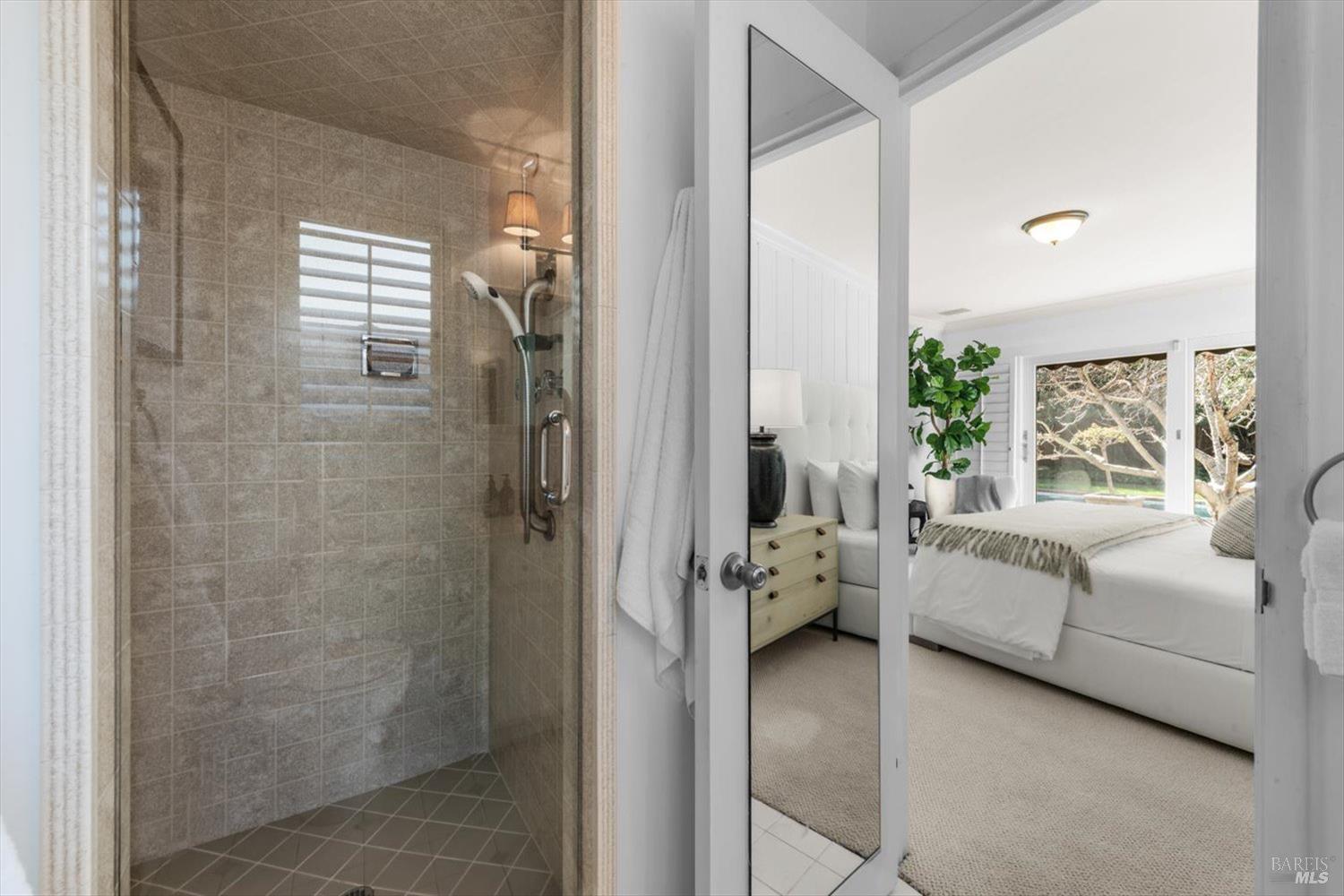 1841 Spring Mountain Road