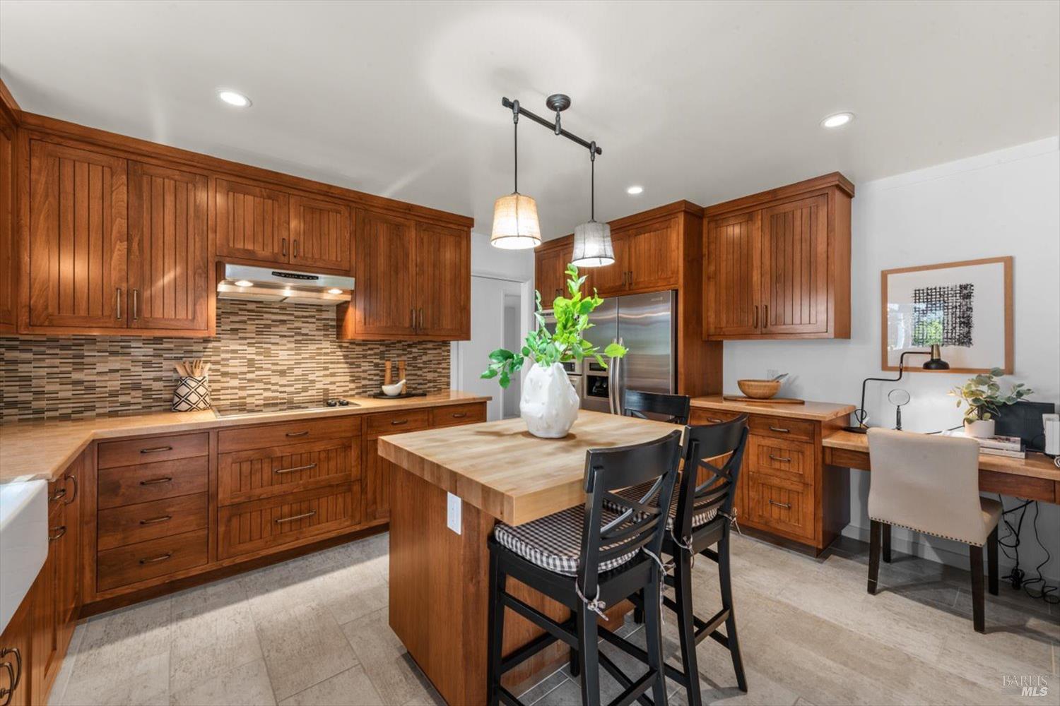 1841 Spring Mountain Road