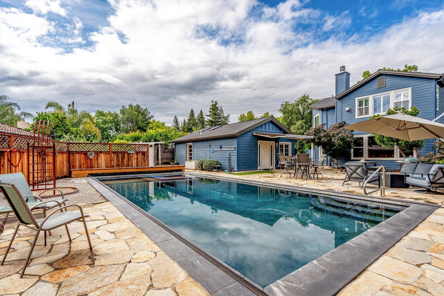 1120 Paulson Court