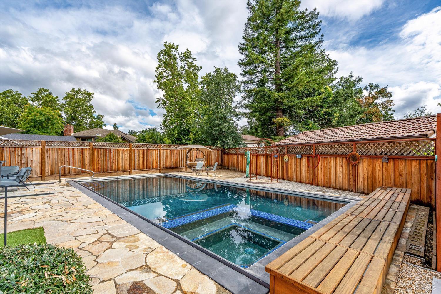 1120 Paulson Court