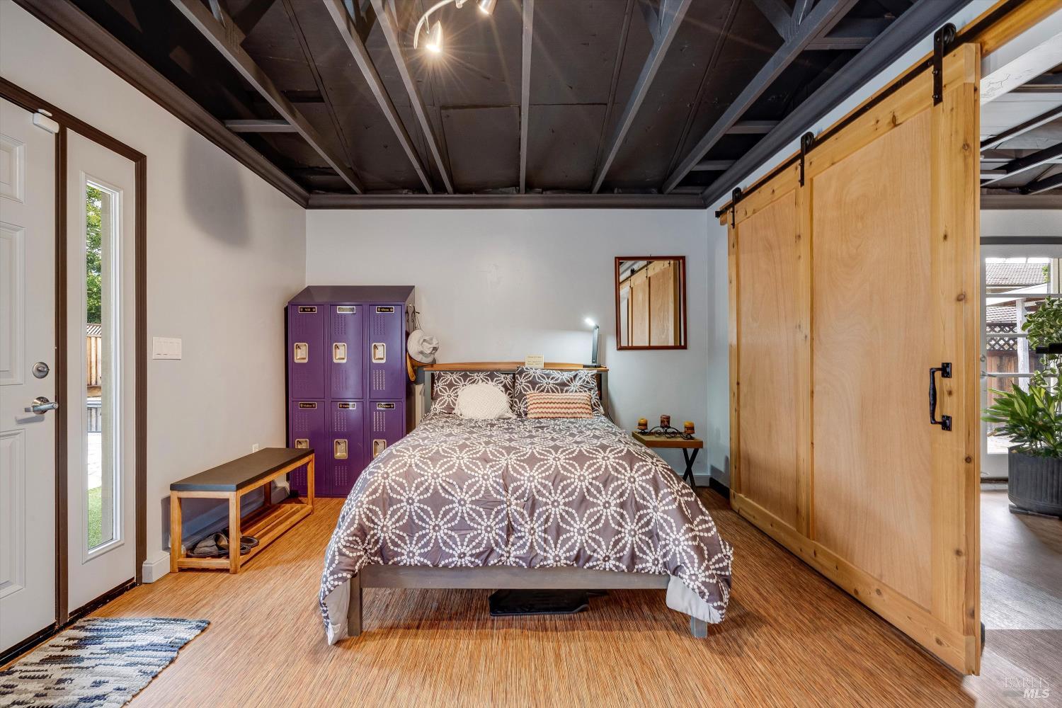 1120 Paulson Court