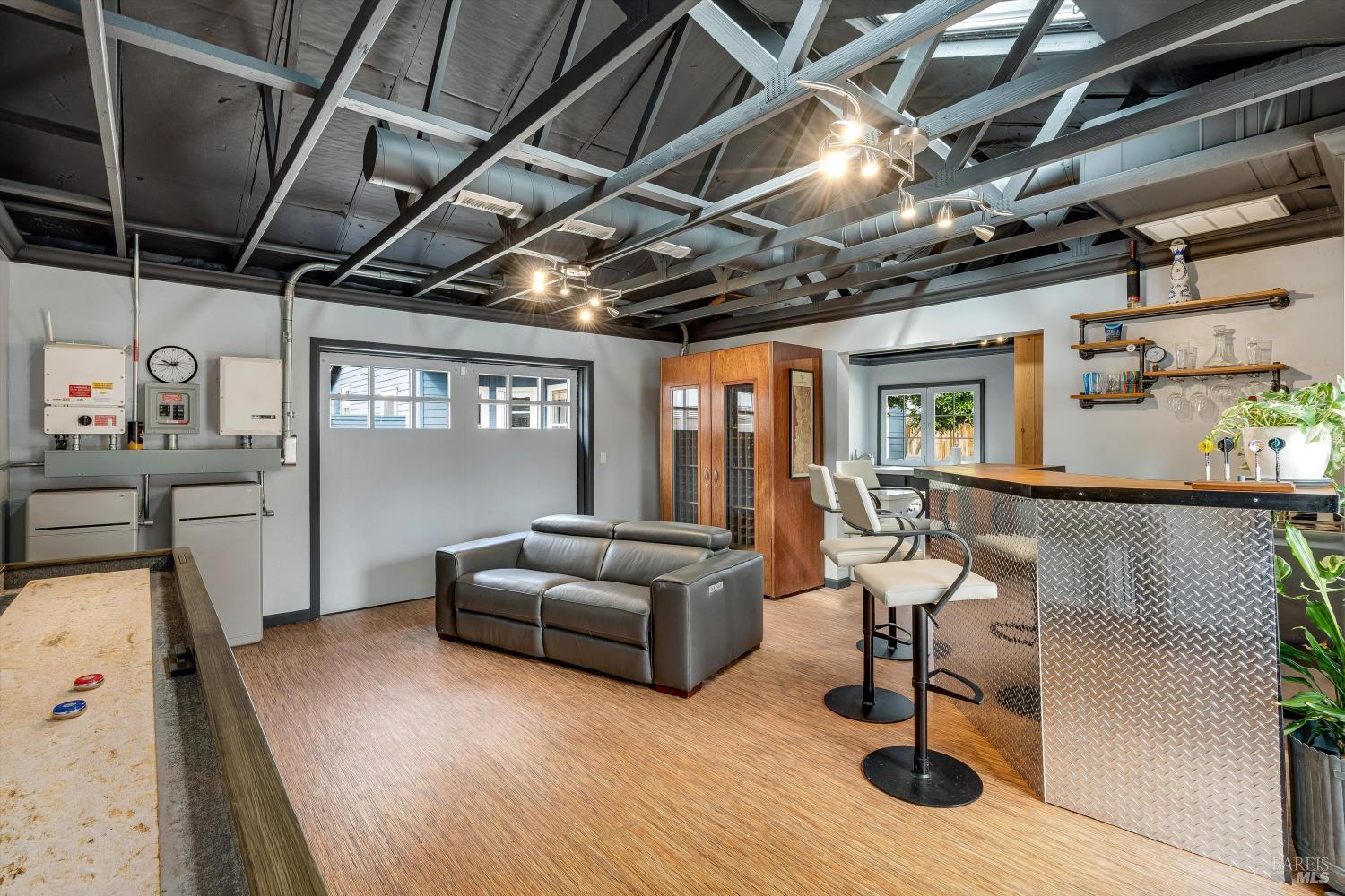 1120 Paulson Court