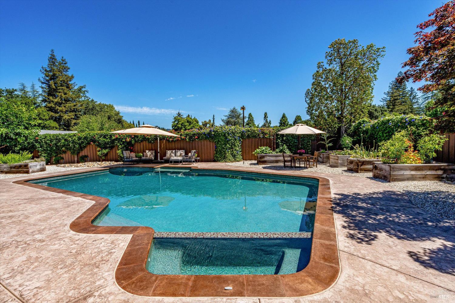 1655 Chardonnay Way