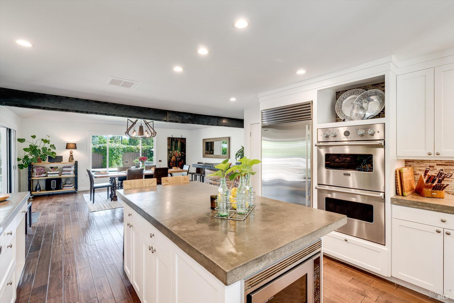 1655 Chardonnay Way