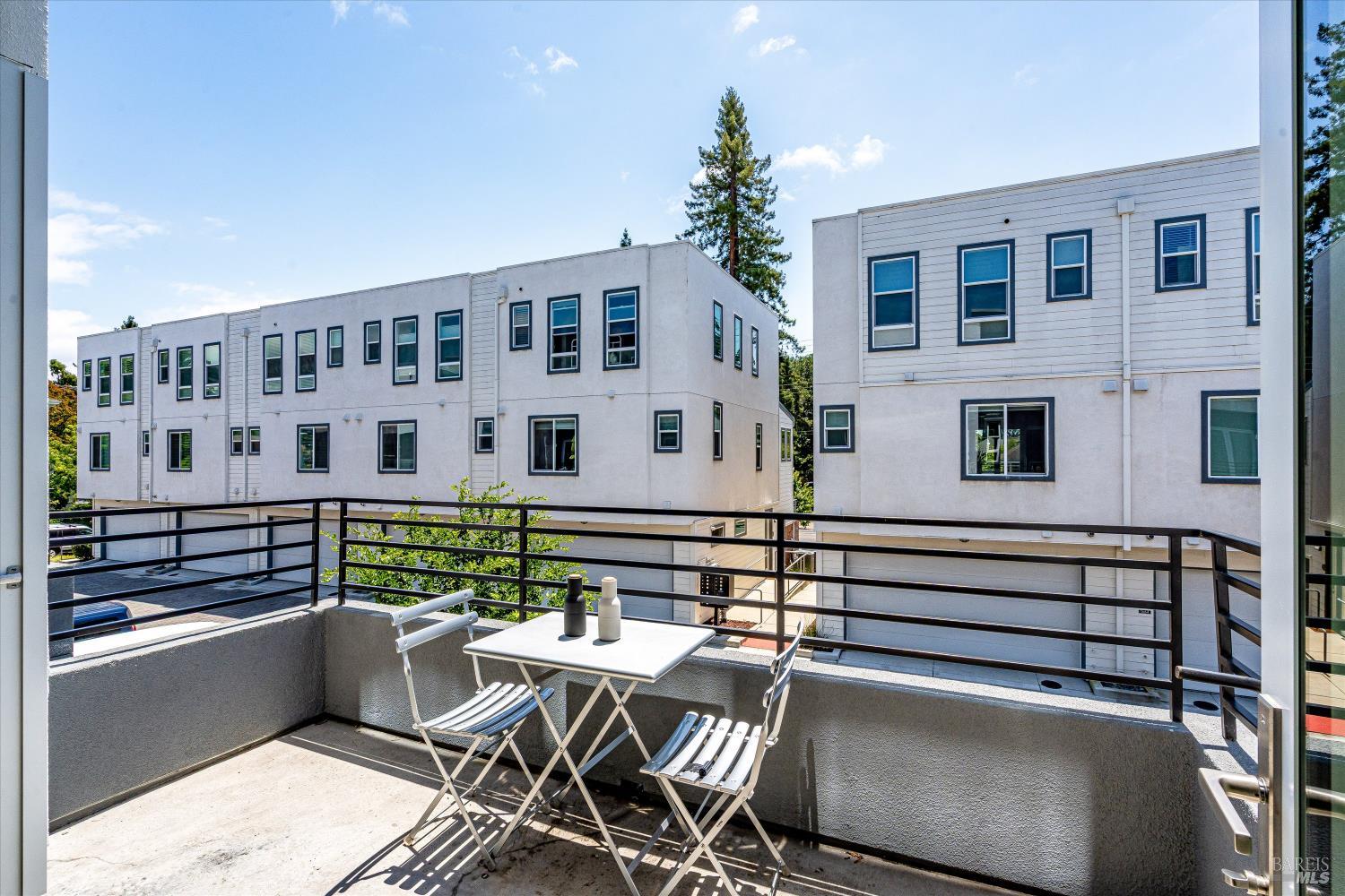 207 Second Street