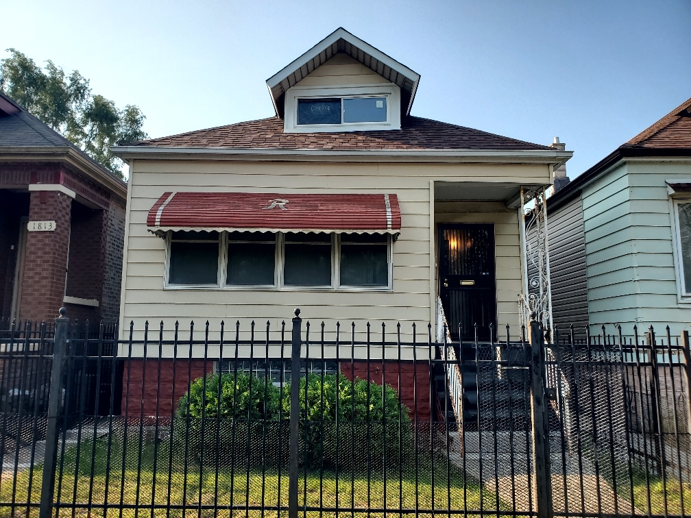 1817 W 71st Street