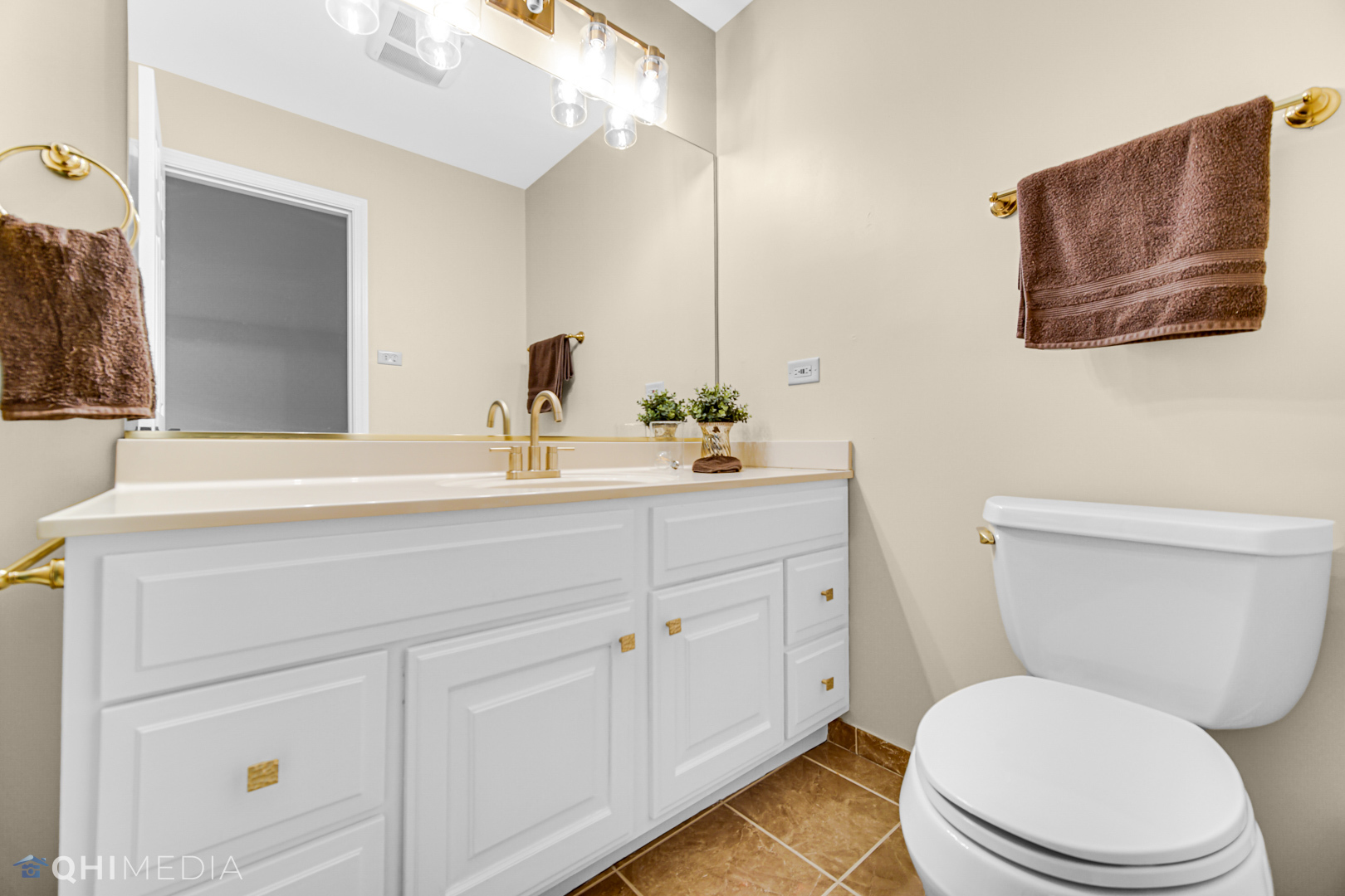 7400 W Pottawatomi Drive