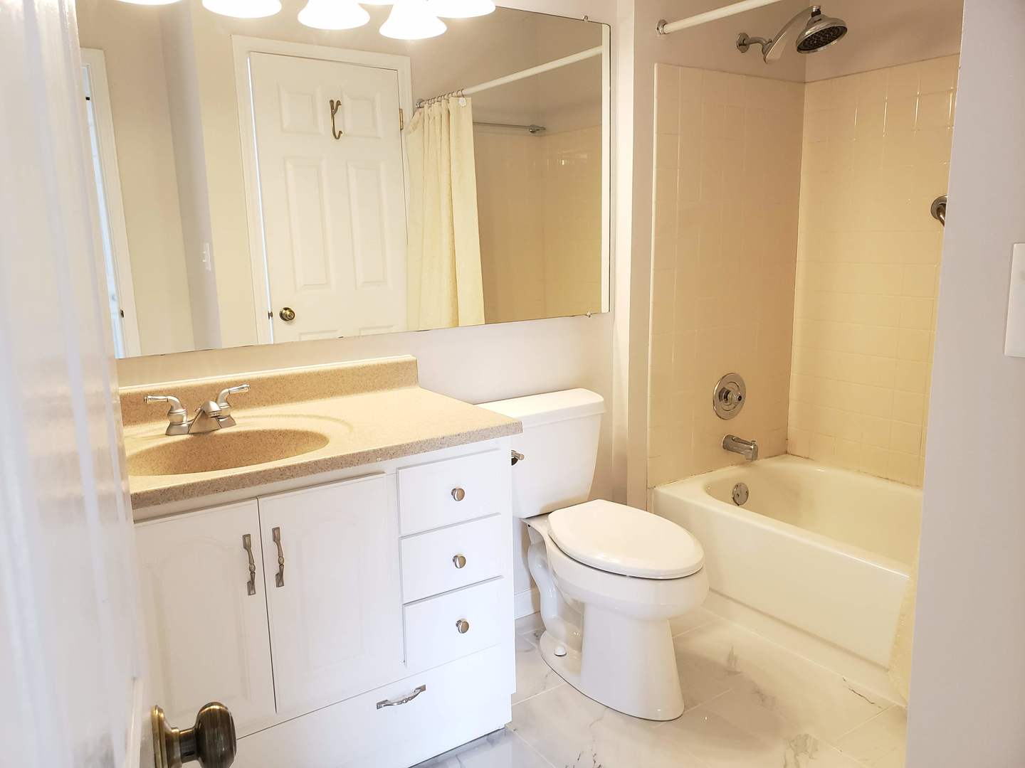 2743 Wayfaring Lane Unit: 19-D